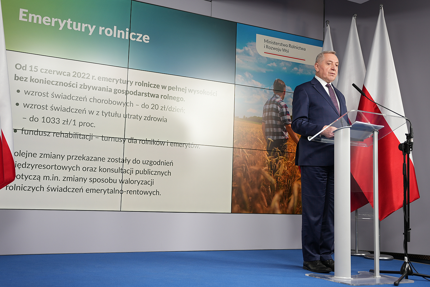 Wicepremier Henryk Kowalczyk podczas wystąpienia podsumowującego rok pracy w MRiRW / Fot. MRiRW