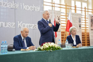 Wicepremier Henryk Kowalczyk podczas wystąpienia / Fot. MRiRW