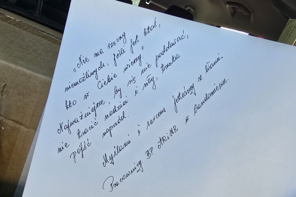 Akcja zbiórki darów dla powodzian przez pracowników biur powiatowych oraz oddziału regionalnego Agencji Restrukturyzacji i Modernizacji Rolnictwa. / Fot. ARiMR Kielce