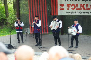 04.05.2025. Ciekoty, Szklany Dom. Eliminacje do 49. Buskich Spotkań z Folklorem. / Fot. Wiktor Taszłow - Radio Kielce