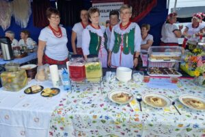06.07.2025. Strawczynek. XVIII Konkurs na Najsmaczniejszą Potrawę Powiatu Kieleckiego / Fot. Marzena Smoręda - Radio Kielce